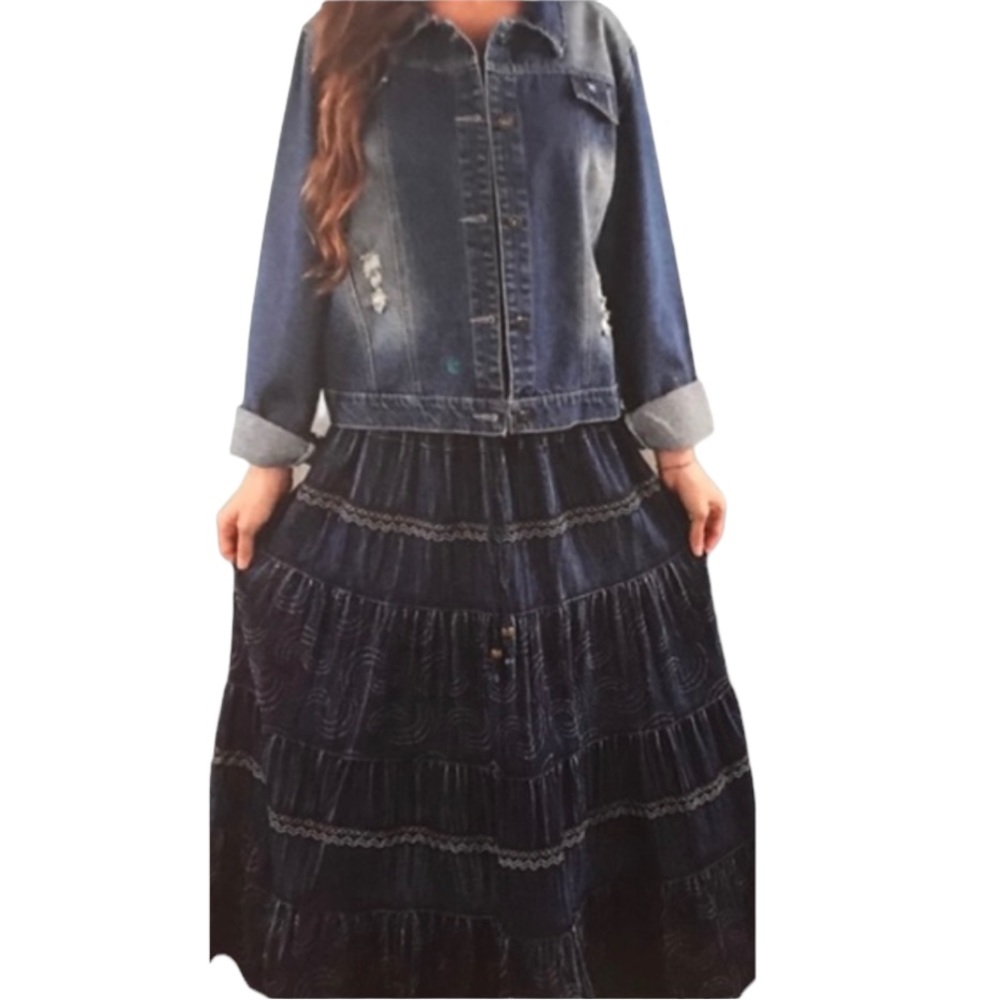 XXL.  NWT.  Jean Jacket by Sacred Threads.  BL/RD7.  219555